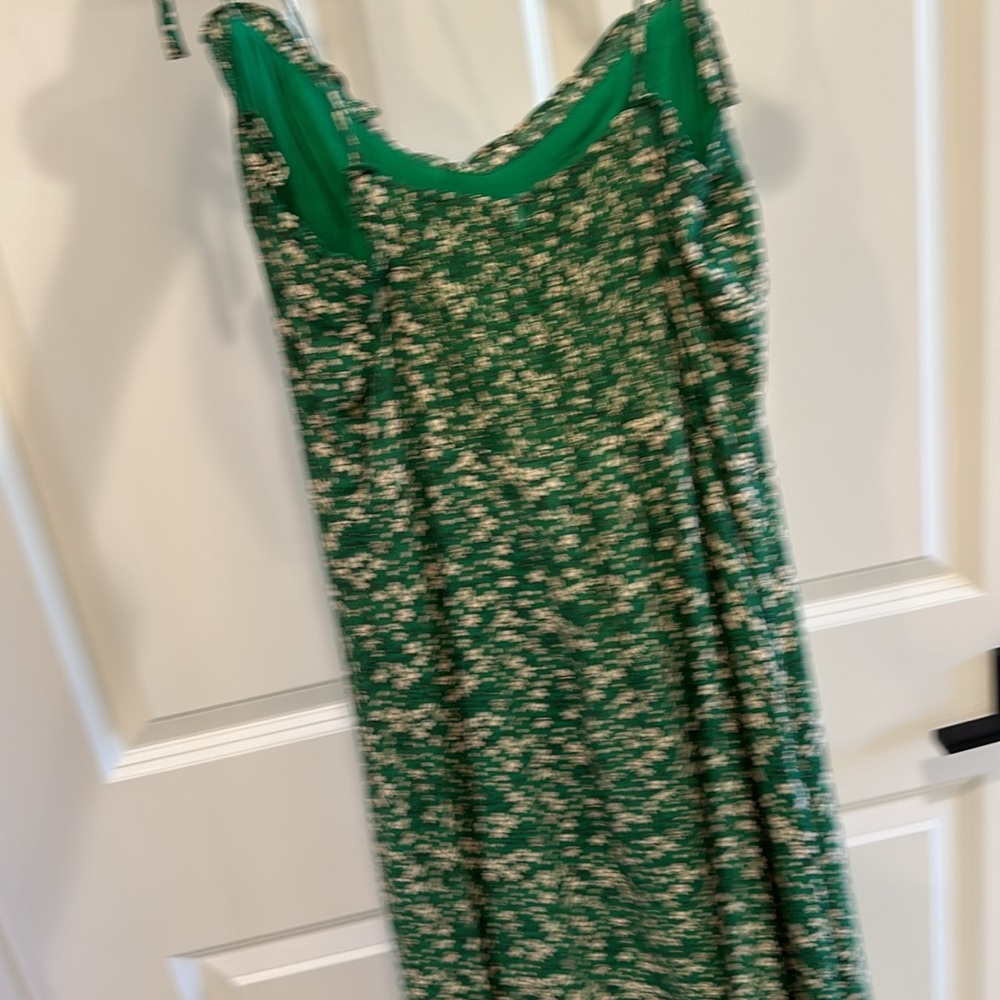 Dress - Picture 5 of 5